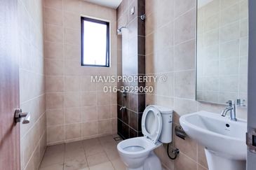 Ayra @ Bandar Bukit Raja