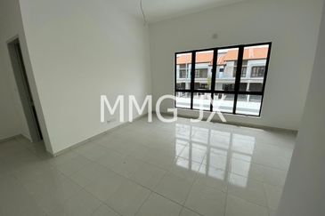 Bywater Homes Type Auritum Setia Utama 3