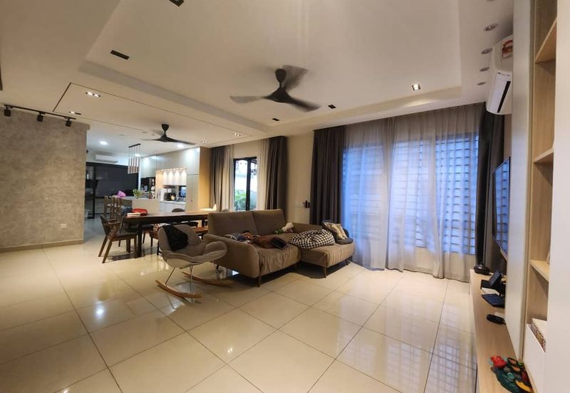 Ayra @ Bandar Bukit Raja