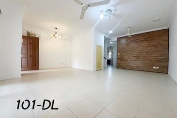 Setia Impian 6 Setia Alam Double Storey 22x75 Feet Facing Open Extra Parking 