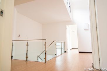 Anggun, Alam Nusantara