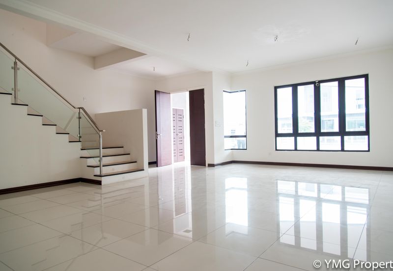 Anggun, Alam Nusantara