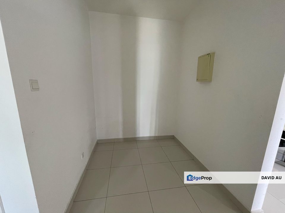 Skysuites 3+1bedroom for sale 850m to JB CIQ, Johor, Johor Bahru