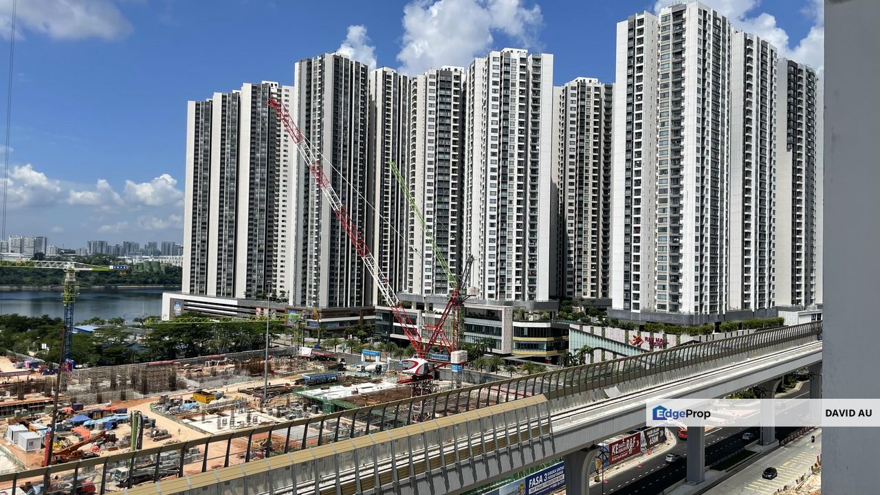 Skysuites 3+1bedroom for sale 850m to JB CIQ, Johor, Johor Bahru