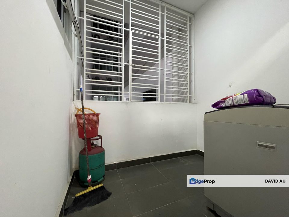 Skysuites 3+1bedroom for sale 850m to JB CIQ, Johor, Johor Bahru