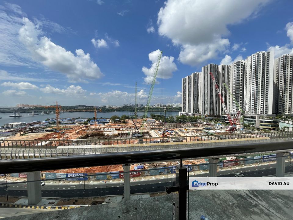 Skysuites 3+1bedroom for sale 850m to JB CIQ, Johor, Johor Bahru