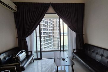 Baypoint @ Country Garden Danga Bay