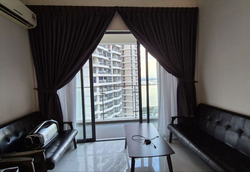 Baypoint @ Country Garden Danga Bay