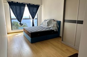 Royal Strand @ Country Garden Danga Bay