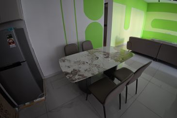 Kings Bay Country Garden @Danga Bay