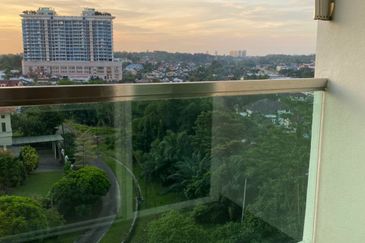 Paragon Suites @ CIQ