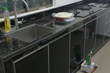 SriAustin Hill@ Emery (An4345) Unblock view