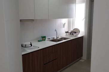 Seasons Luxury Apartments @ Amara Larkin