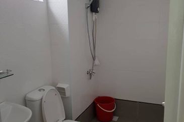 Seasons Luxury Apartments @ Amara Larkin