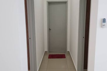 Seasons Luxury Apartments @ Amara Larkin