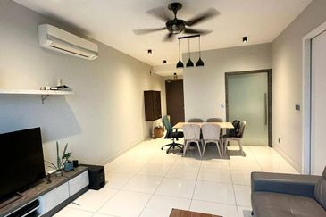 D'Suites , Akasia Horizon