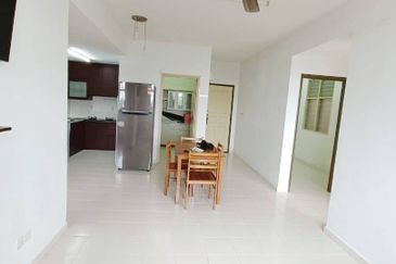 Villa Krystal, Bandar Selesa Jaya