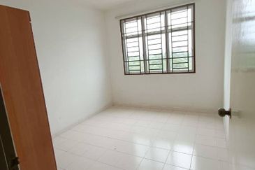Villa Krystal, Bandar Selesa Jaya