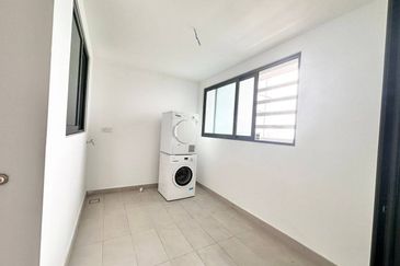 The Astaka @ 1 Bukit Senyum