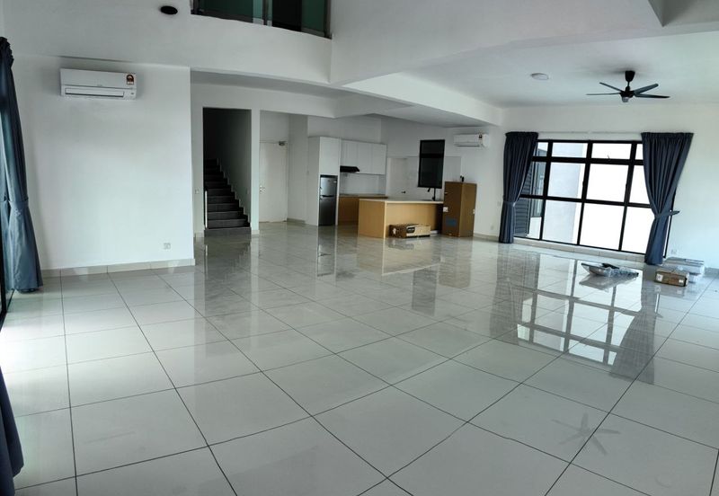 Sky Loft Premium Suites, Bukit Indah