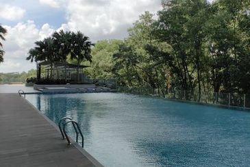 Sky Loft Premium Suites, Bukit Indah