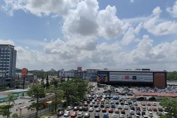 Sky Loft Premium Suites, Bukit Indah