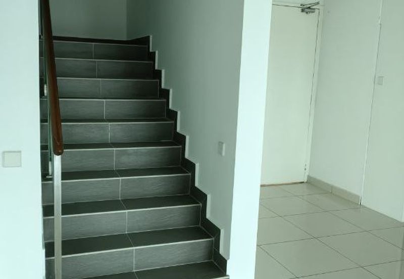 Sky Loft Premium Suites, Bukit Indah