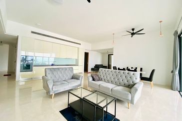 The Astaka @ 1 Bukit Senyum