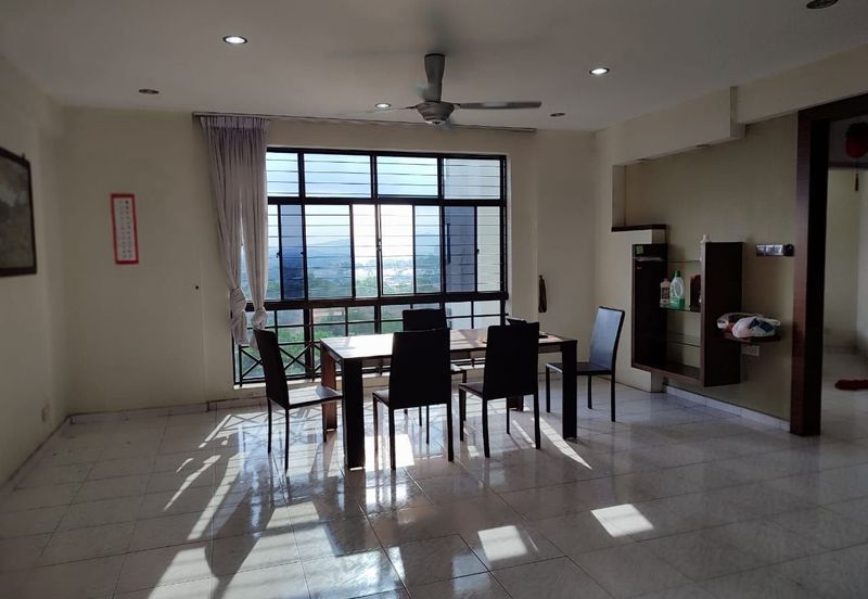 Mewah View Luxurious Apartments