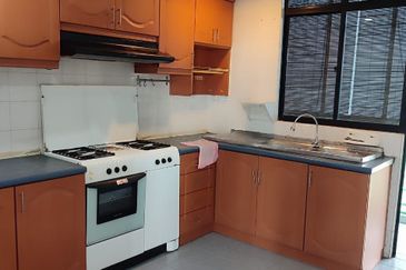 Mewah View Luxurious Apartments