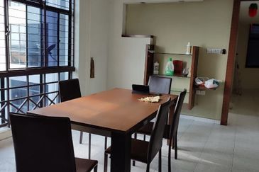 Mewah View Luxurious Apartments