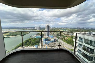 Royal Strand @ Country Garden Danga Bay