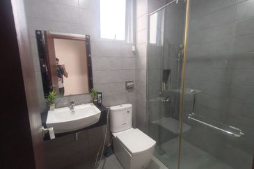 Paragon Suites @ CIQ