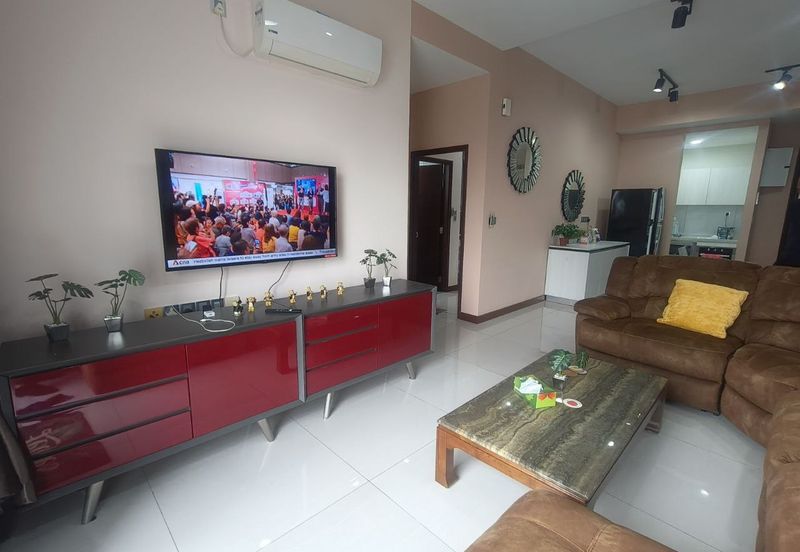 Paragon Suites @ CIQ