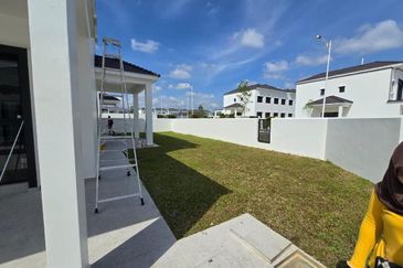 Tate Dalton @ Eco Botanic 2