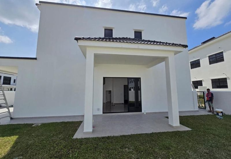 Tate Dalton @ Eco Botanic 2