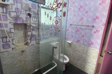 Seri Austin Luxury Apartment