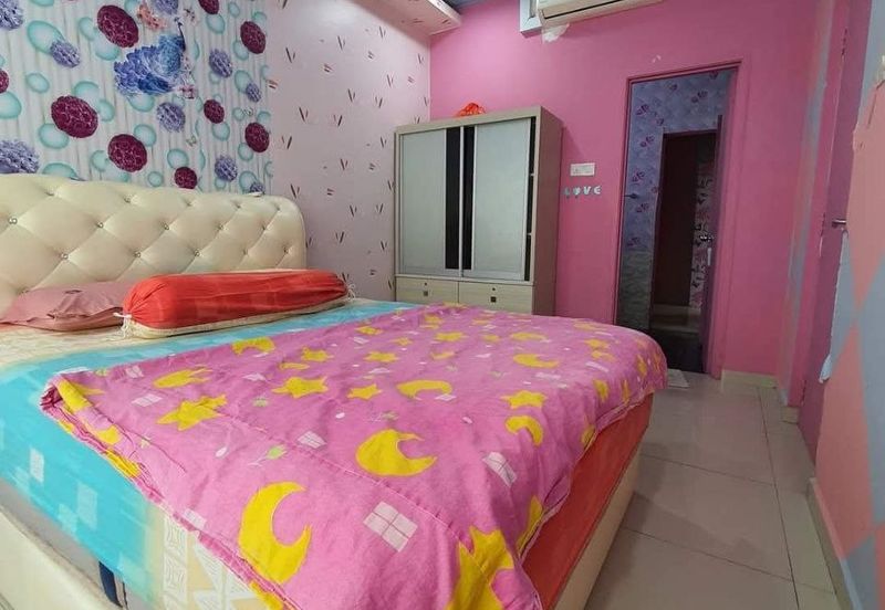 Seri Austin Luxury Apartment