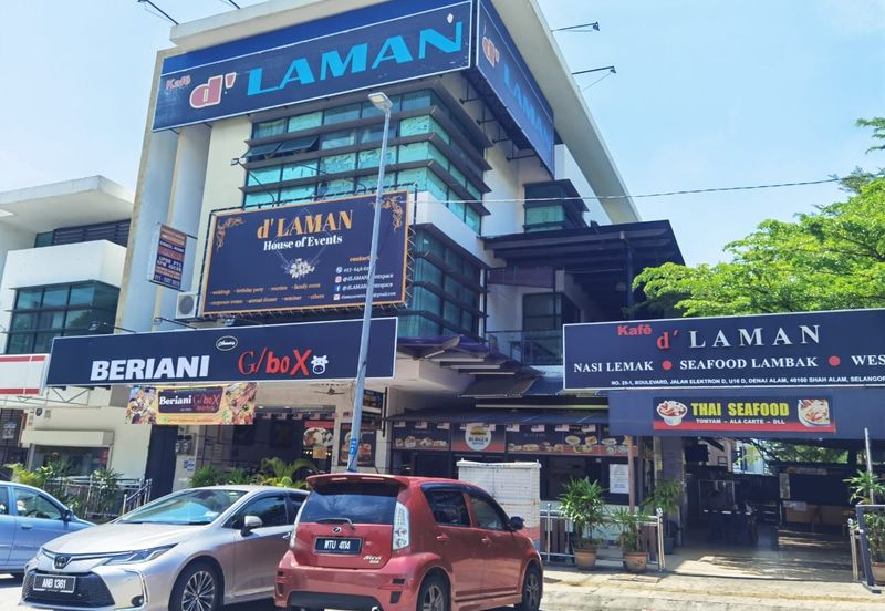 E-Boulevard, Denai Alam