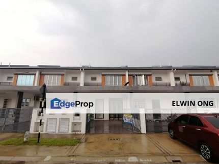 Halya @ Daunan Worldwide Double Storey House Bandar Puncak Alam, Selangor, Bandar Puncak Alam