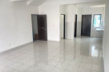 Iris @ Bandar Hillpark