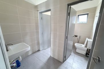 Pulau Indah Industrial Area