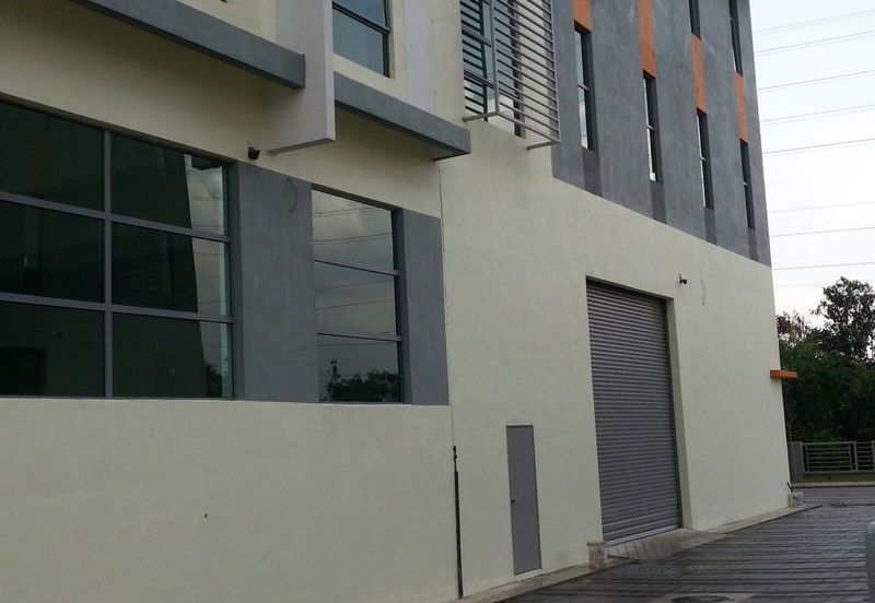 RM6.5m! ROI > 4%, Good Profile Tenant, Suitable for Investment! Tiong Nam Industrial Park 3 Sty Semi D Factory for Sale