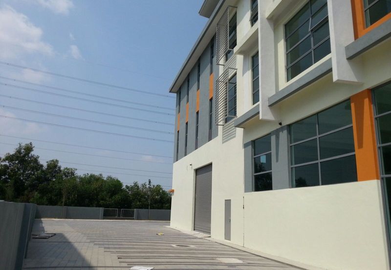 RM6.5m! ROI > 4%, Good Profile Tenant, Suitable for Investment! Tiong Nam Industrial Park 3 Sty Semi D Factory for Sale