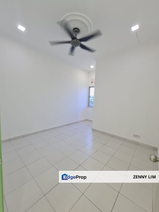 RM375K! Move In Condition!  Kampung Delek Taman Udang Cendana Near Telok Gadong Townhouse for Sale, Selangor, Klang