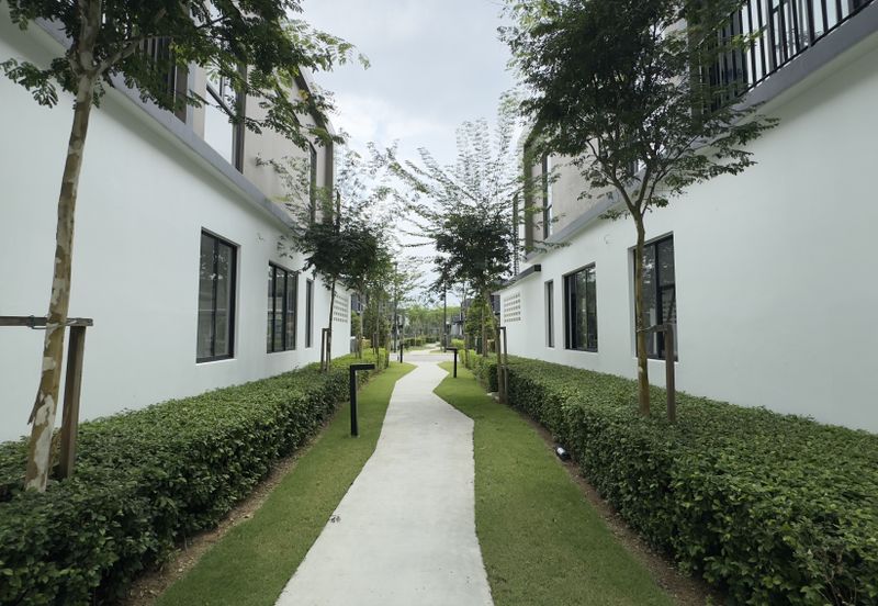 Senibong Cove Waterway Residences