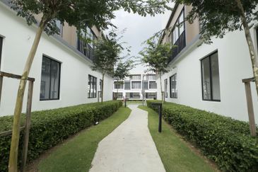 Senibong Cove Waterway Residences