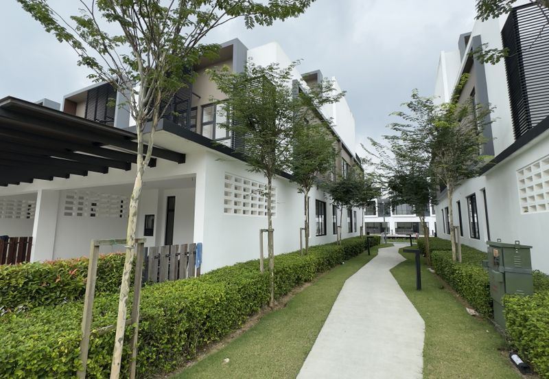 Senibong Cove Waterway Residences