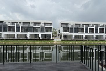 Senibong Cove Waterway Residences