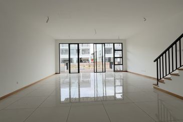 Senibong Cove Waterway Residences